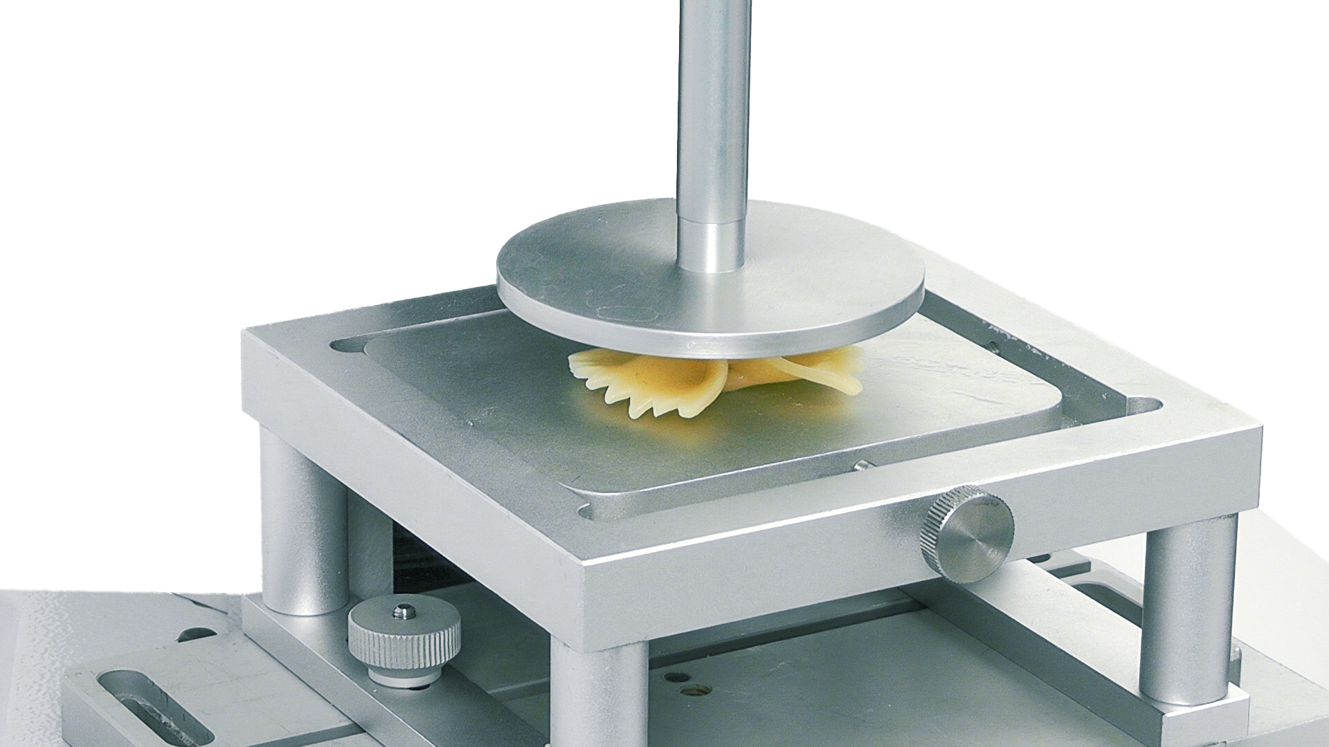 Compression test on pasta